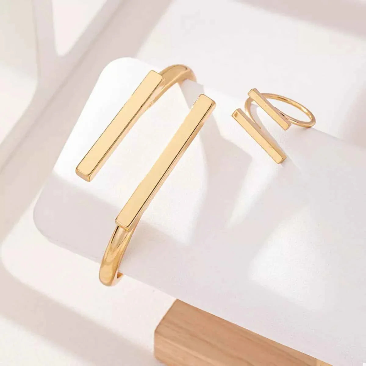 Adjustable 18K Gold-Plated Modern Bar Bracelet and Ring Jewelry Set