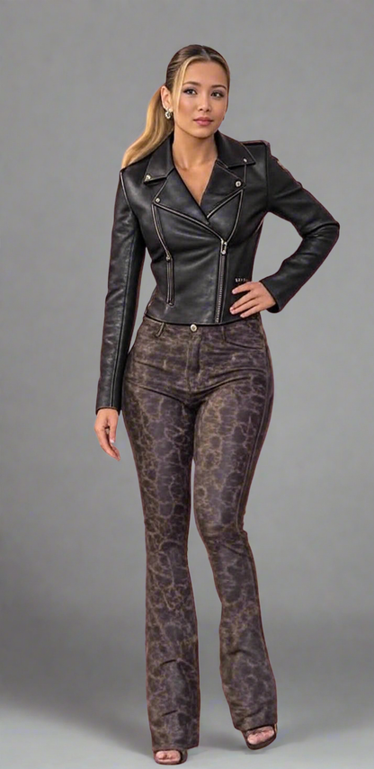 Jeans acampanados con efecto push up colombianos 100 % auténticos Mystic (edición limitada)