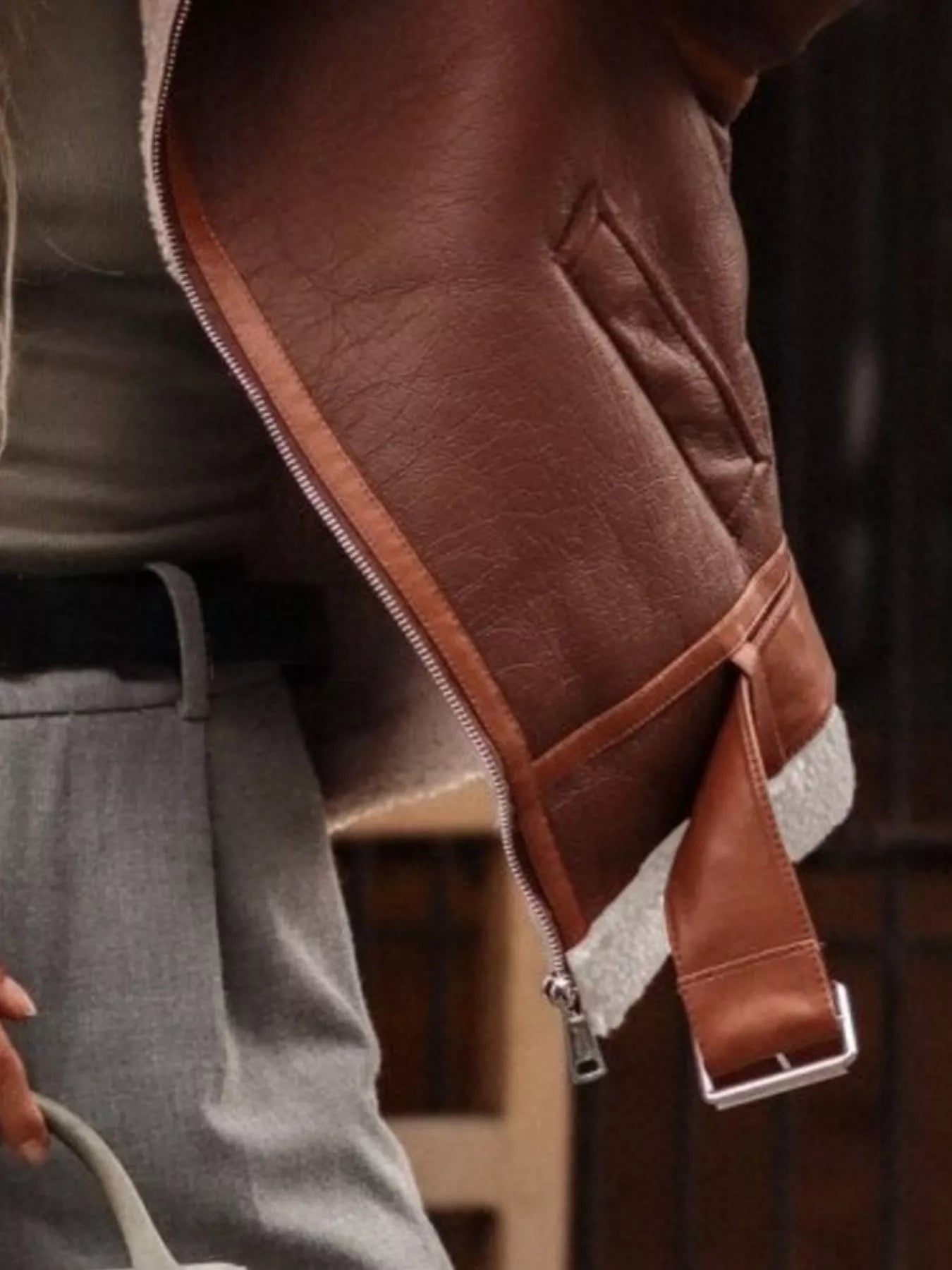 羊毛襯裡拉鍊夾克