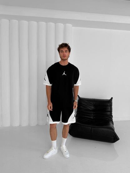 Black & White Jordan-Inspired Two Piece Set – Men’s Casual Sportswear Outfit