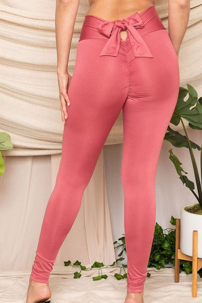 Leggings deportivos con lazo en la cintura y lazo en la espalda