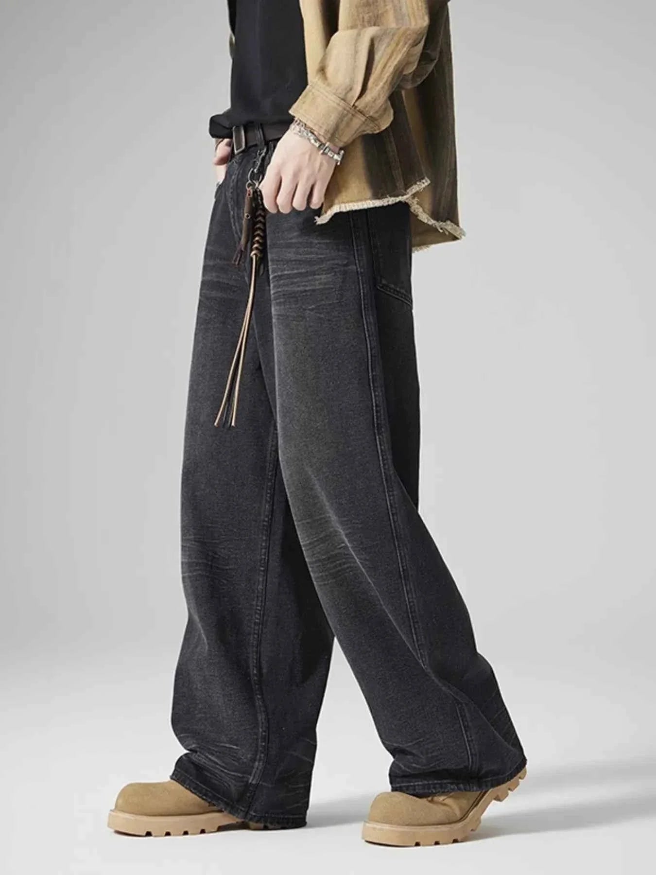 Men's Vintage Wash Loose Fit Jeans