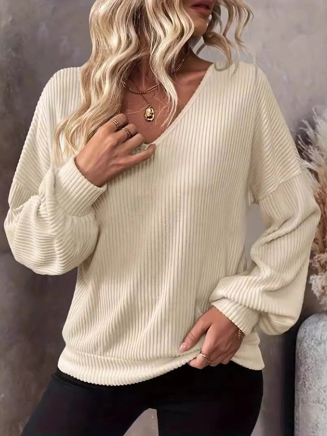 Ribbed Knit Back Bow Tie Blouse