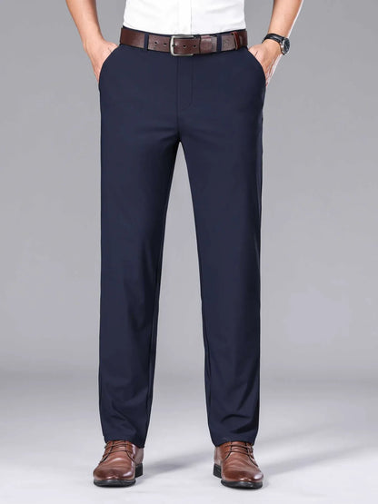 Men's Loose Fit Jeans with Pockets