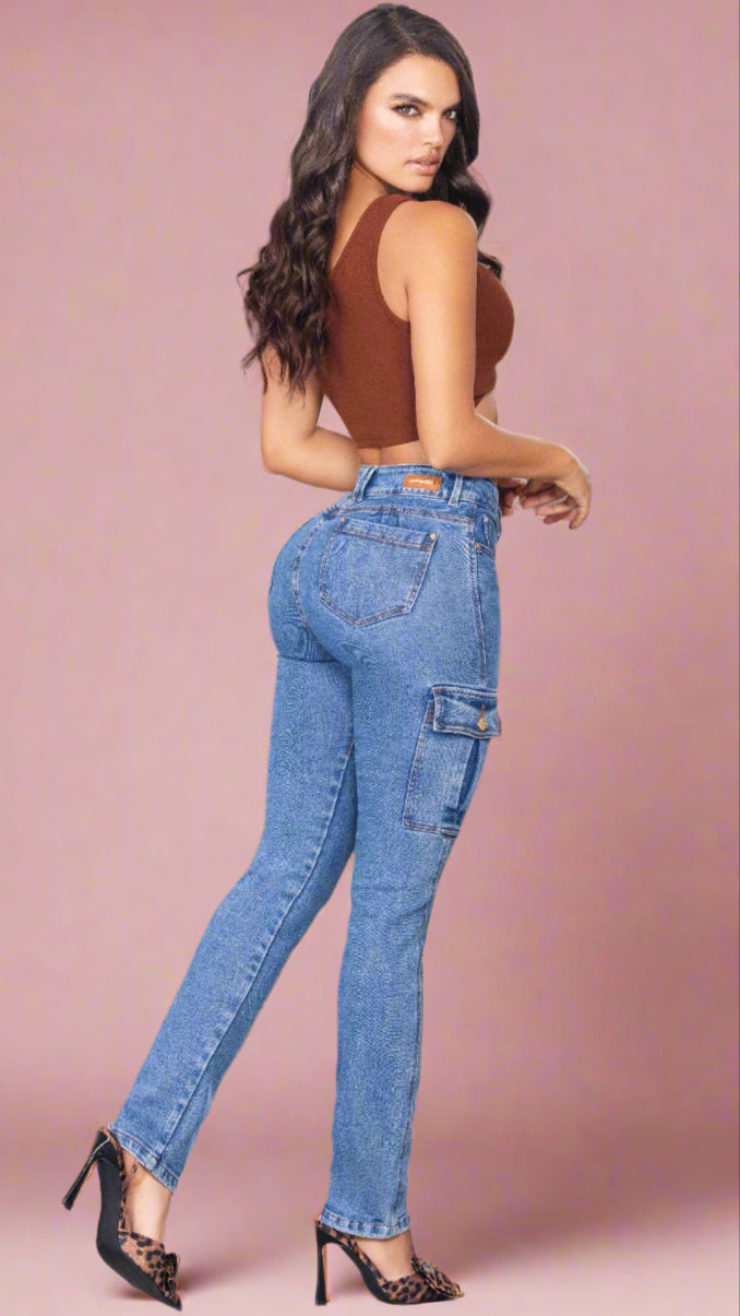 Jeans con bolsillos cargo y efecto push up colombianos 100 % auténticos de Porland