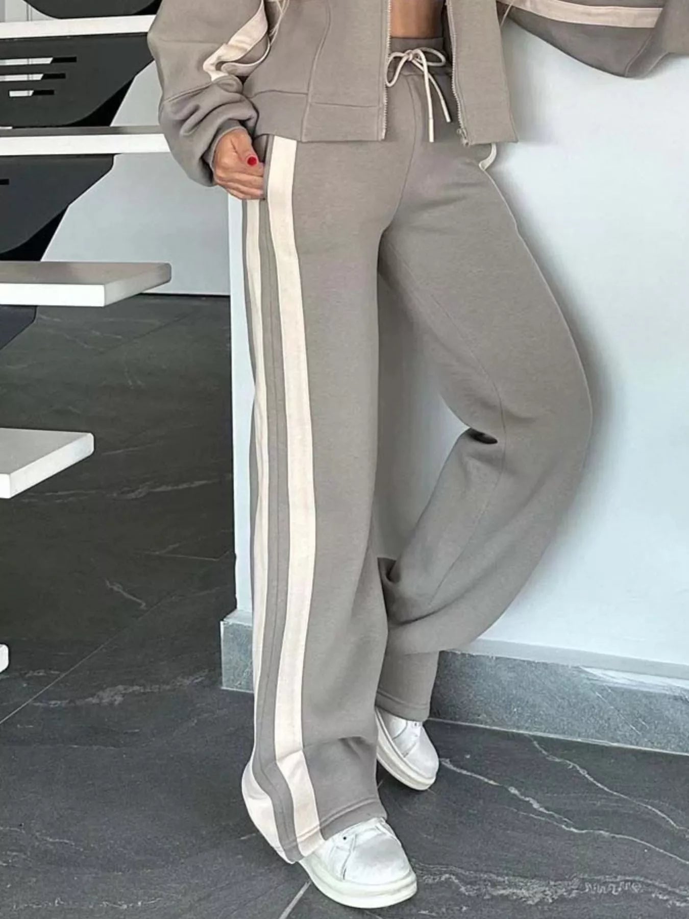 ZipStripe Plus: Full-Size Jacket & Pants Set