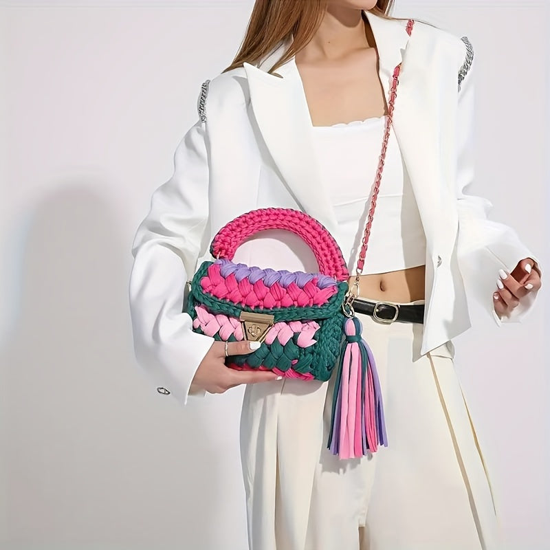 Bolso bandolera mini con borlas de crochet estilo bohemio y elegante con bloques de color