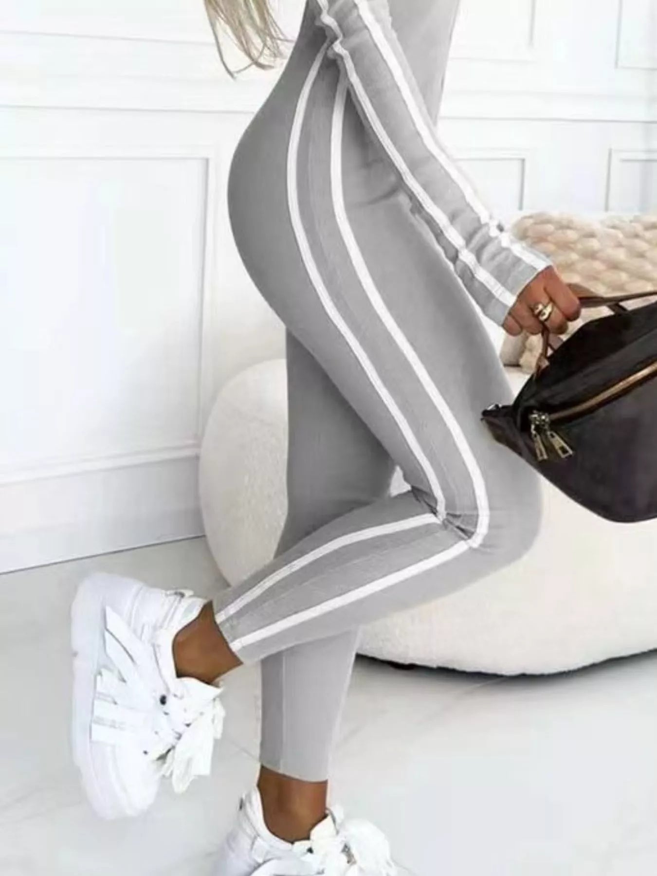 Mono de manga larga con cremallera frontal y rayas de talla grande