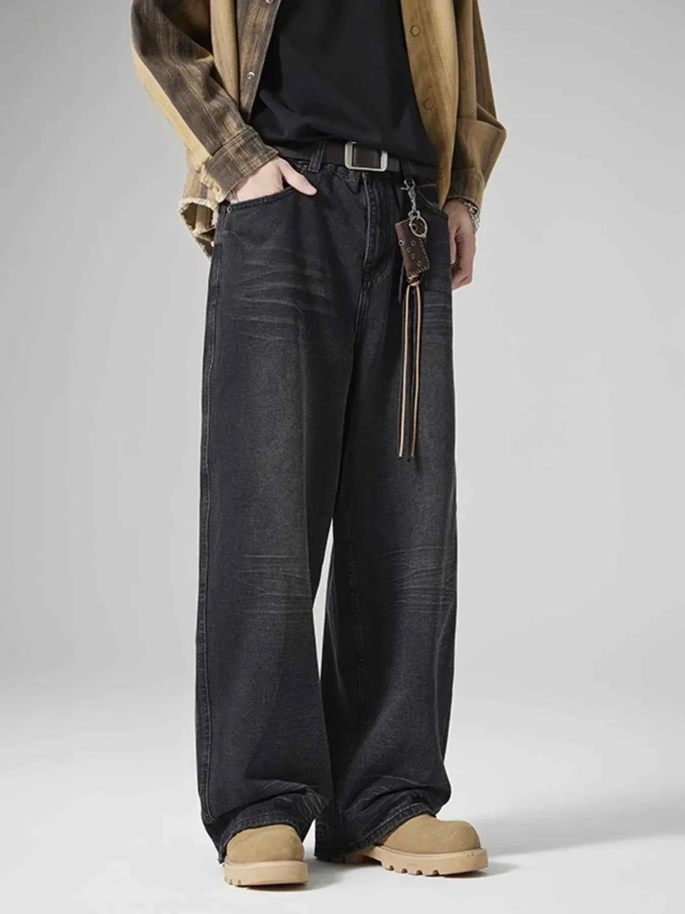 Men's Vintage Wash Loose Fit Jeans