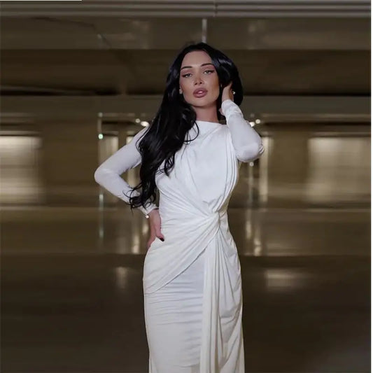 修身純色圓領褶襉腰連身裙