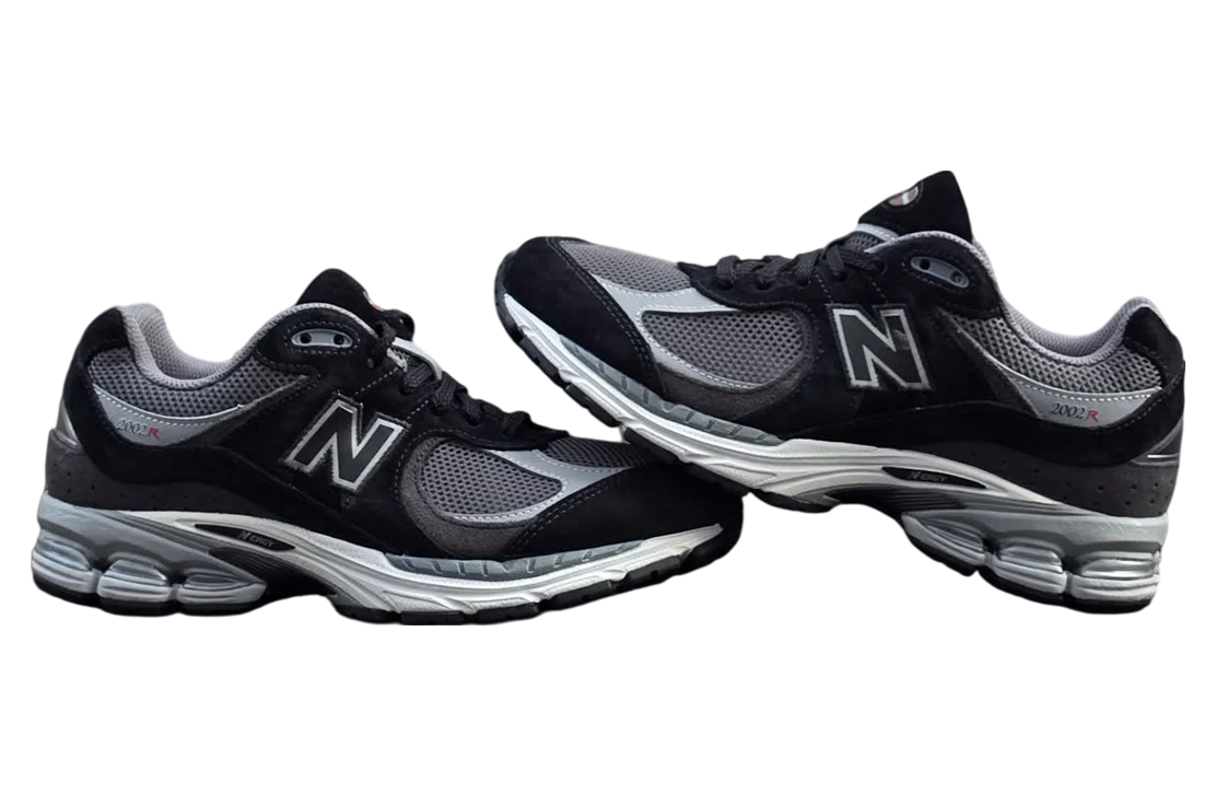 New Balance 2002r Men's Black