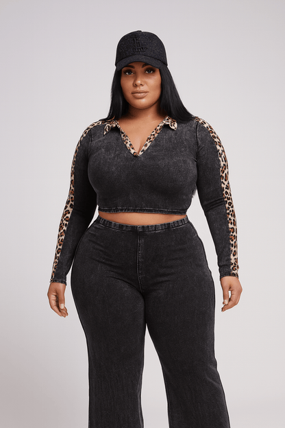 Maya Curvy 礦物水洗露臍上衣和彈性套穿褲套裝 豹紋撞色