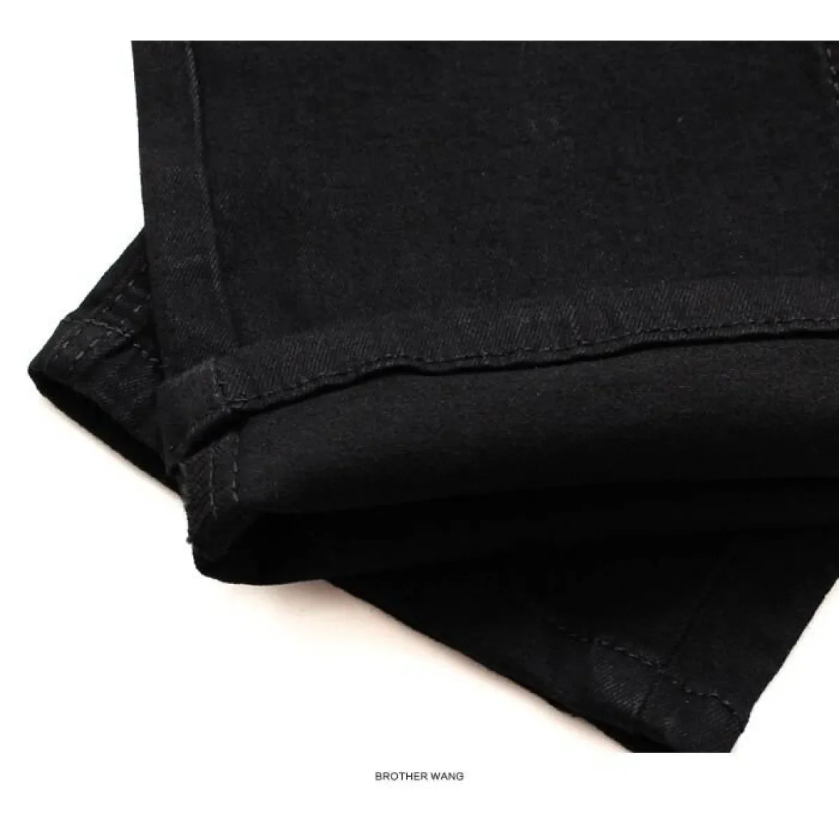 Men's Classic Slim Fit Denim