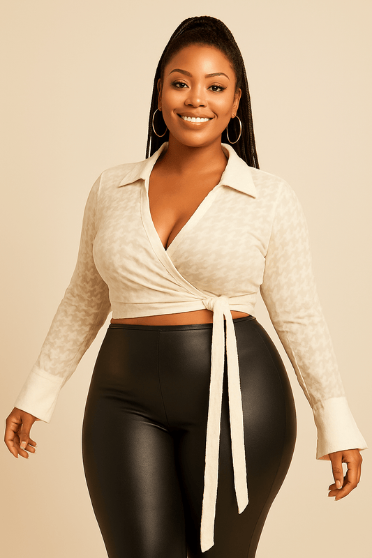 Monaco Plus 針織透視繫帶露臍上衣