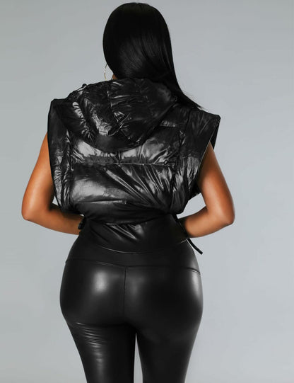 Kissonic Womens Metallic Cropped Puffer Vest Sleeveless Black Size M