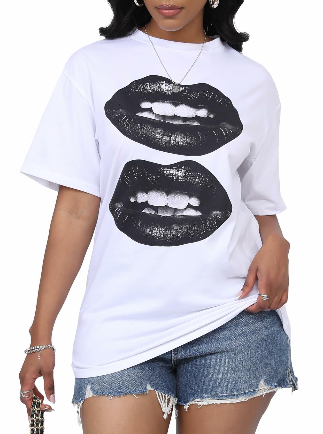 LovelyWholesale Womens Oversized Graphic Tee Short Sleeve White Size M