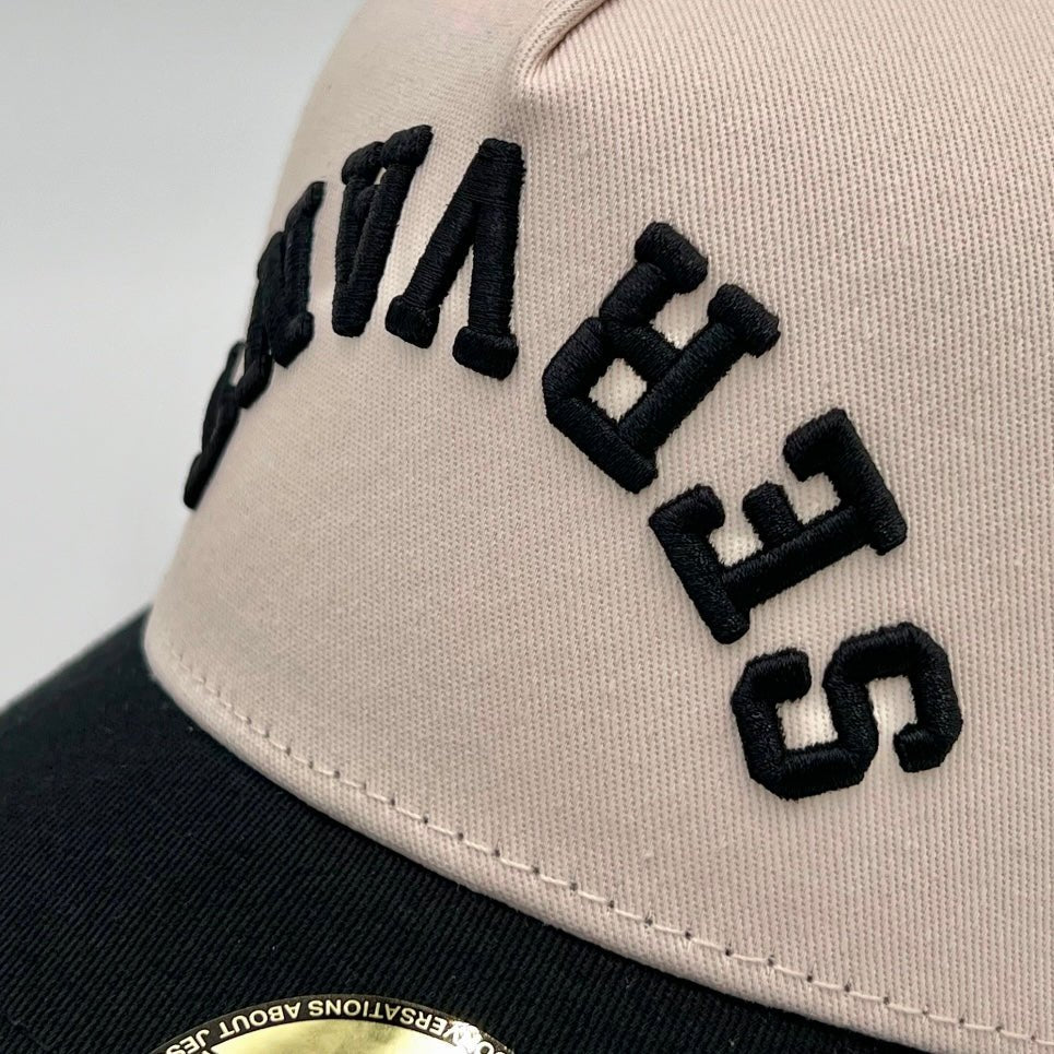 ‘SERVANT’ Premium SnapBack - Cream/Black