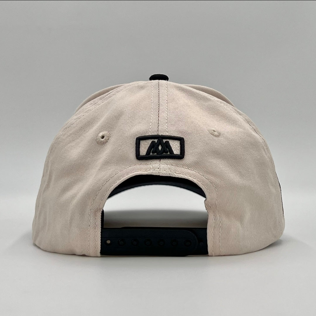 ‘SERVANT’ Premium SnapBack - Cream/Black