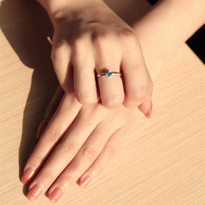 TS561 - Anillo de plata de ley 925 en oro con circonitas de grado AAA en