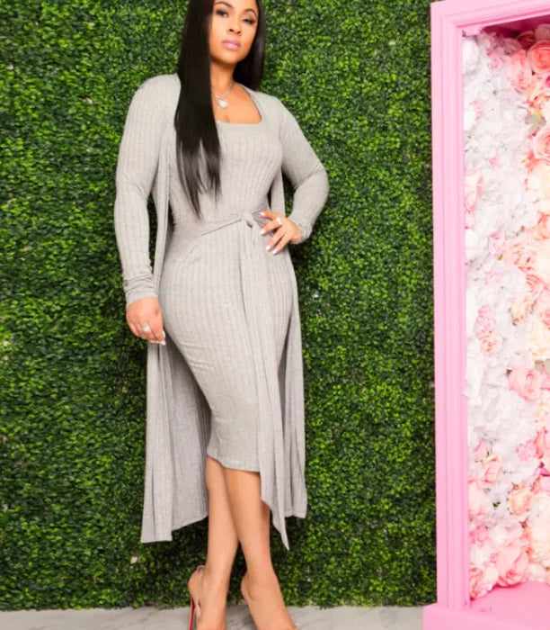 優雅吊帶長裙套裝