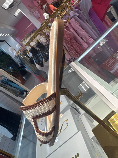 Sandalias sin cordones con tiras en H de tela Wild Diva Luxe