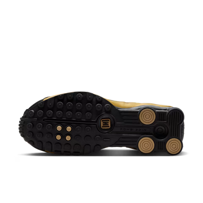 Nike Shox R4 Men Metallic Gold